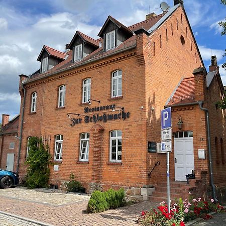 Appartments Zur Schlosswache Delitzsch Luaran gambar